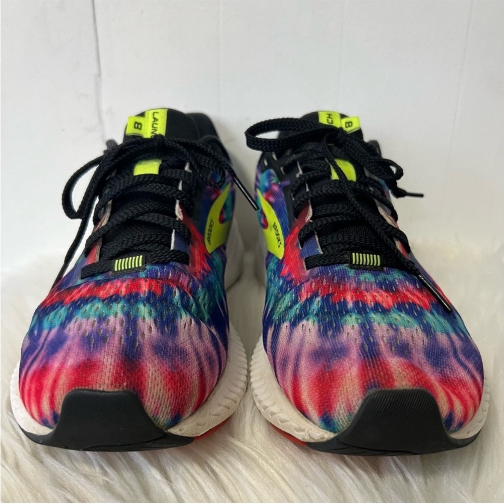 Brooks Launch 8 Tie Dye Athletic Sporty Running Sneakers Vibrant Colorful 7.5